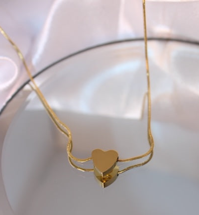 MINI HEART CHARM NECKALCE