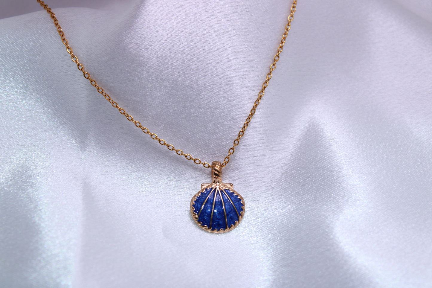 Dainty chain Necklace