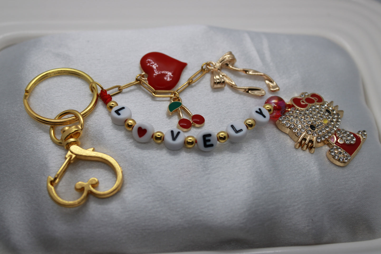 Hello-Kitty Keychain