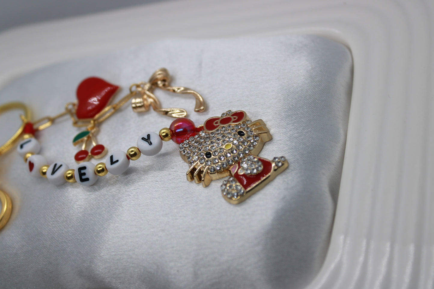 Hello-Kitty Keychain