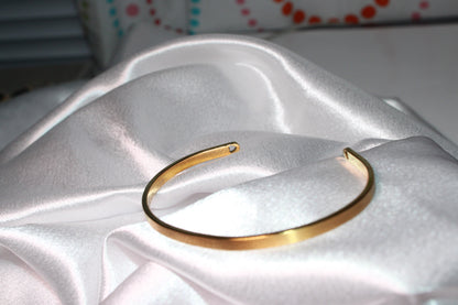 GOLDEN BANGLE 4MM